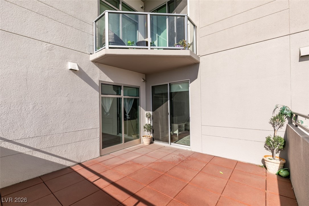 150 Las Vegas Boulevard 807