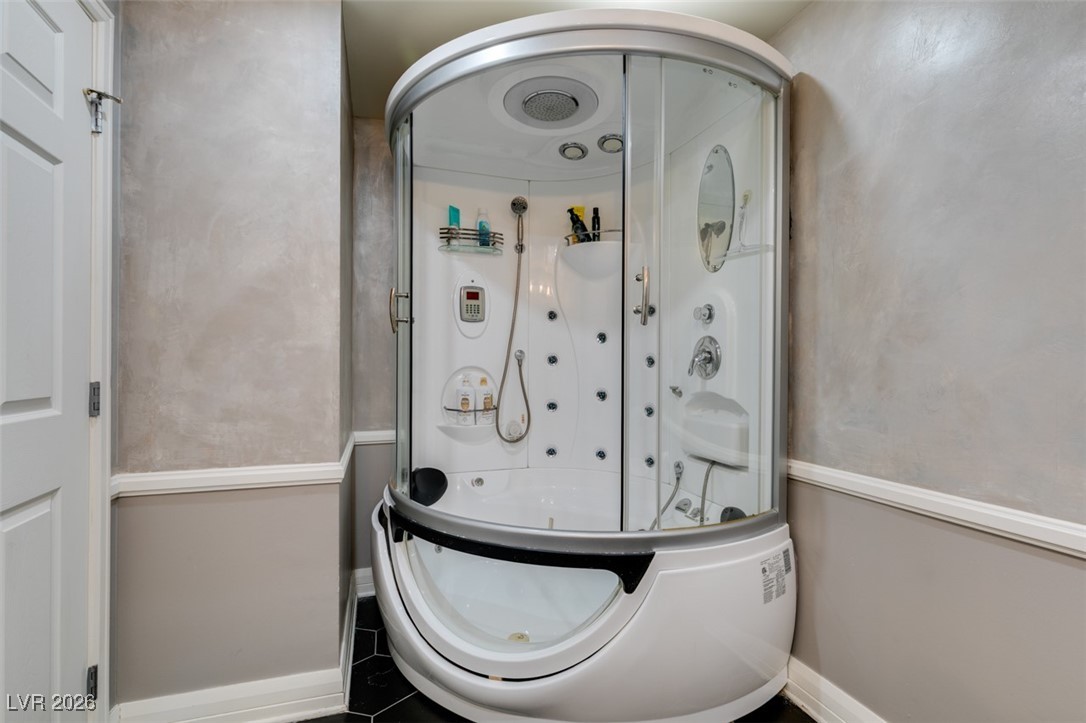 150 Las Vegas Boulevard 807