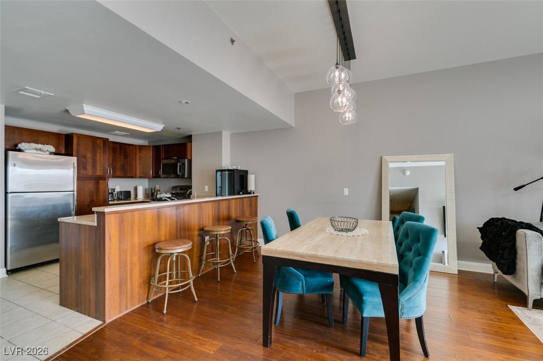 150 Las Vegas Boulevard 807