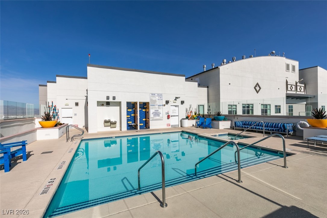 150 Las Vegas Boulevard 807