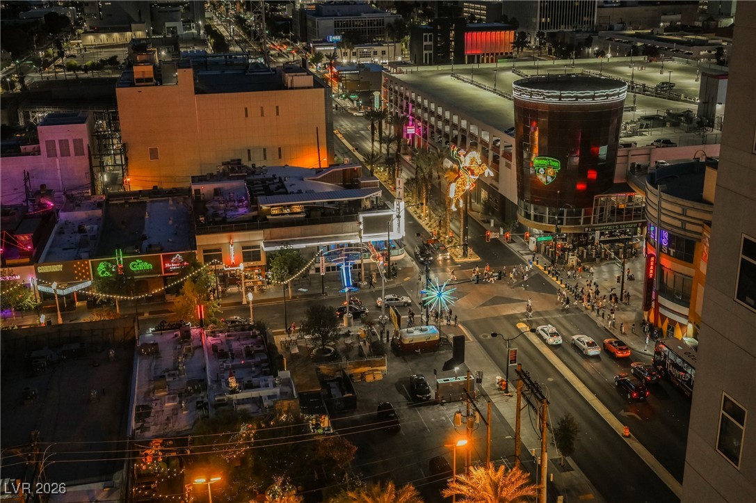 150 Las Vegas Boulevard 807