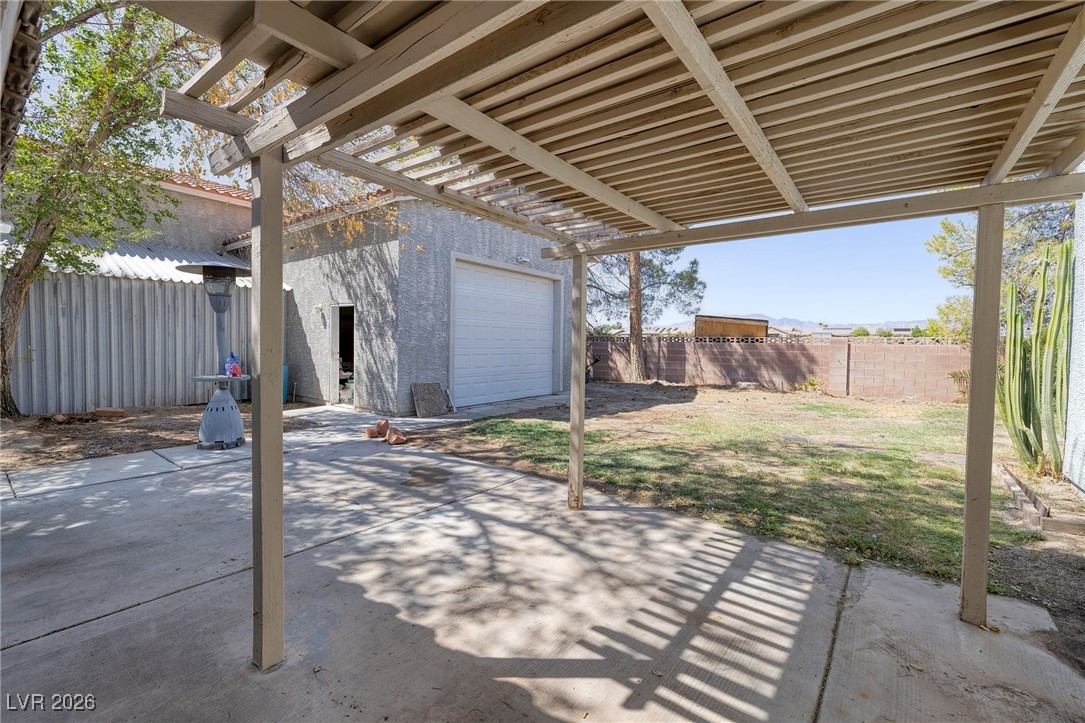 3385 West Agate Avenue