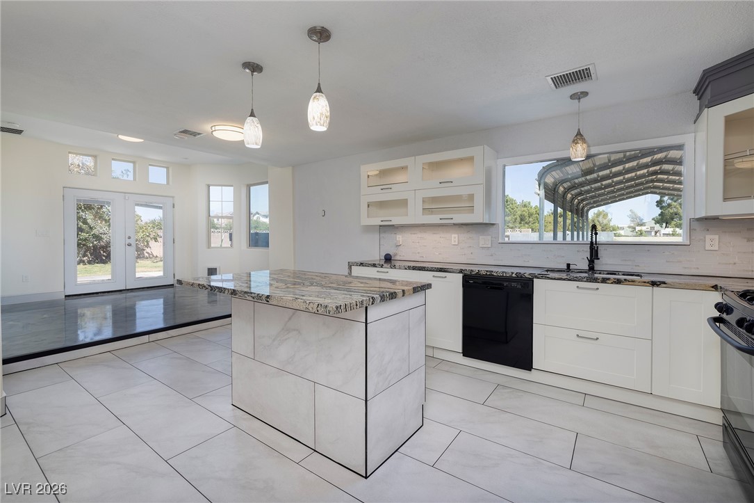 3385 West Agate Avenue