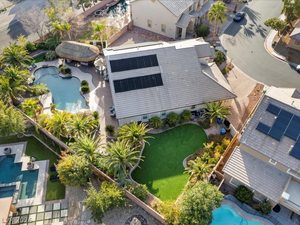 5912 Vizzi Court