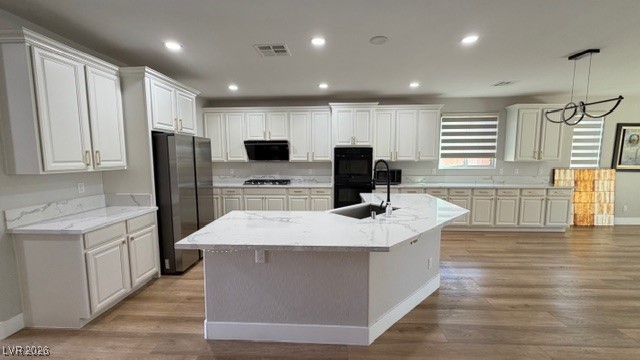 7241 SUMMER GROVE Avenue