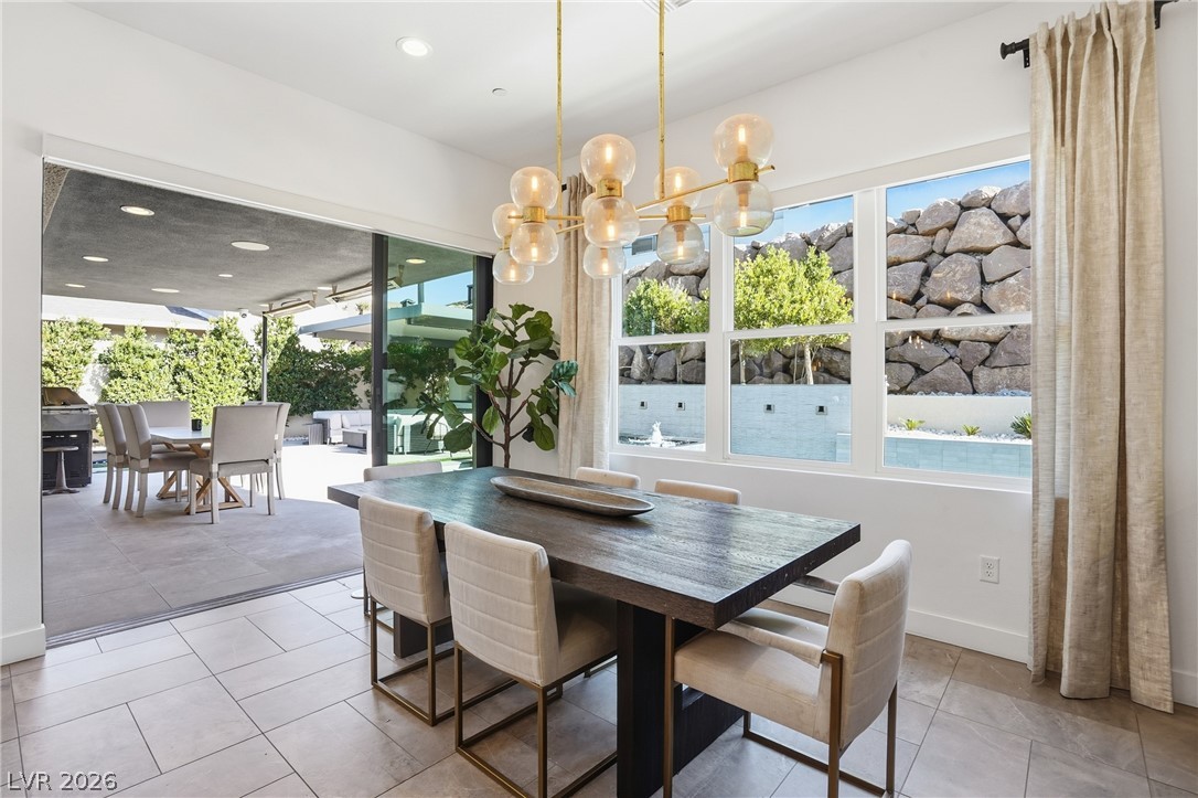 2211 Overlook Canyon Lane