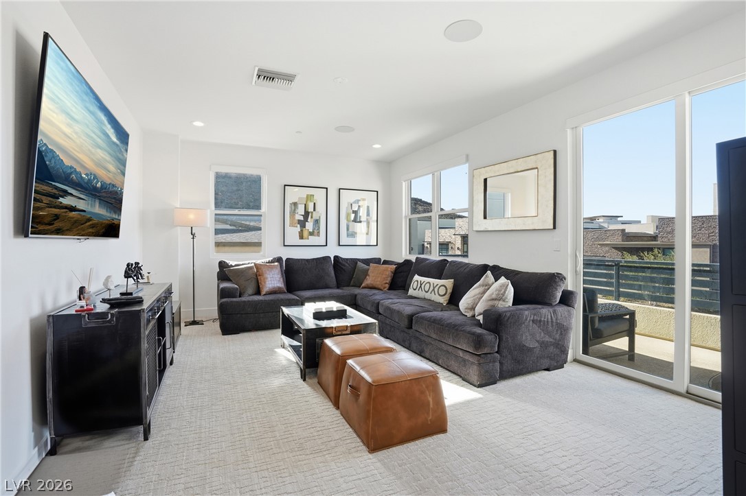 2211 Overlook Canyon Lane