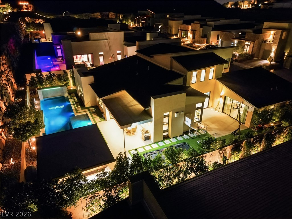 2211 Overlook Canyon Lane