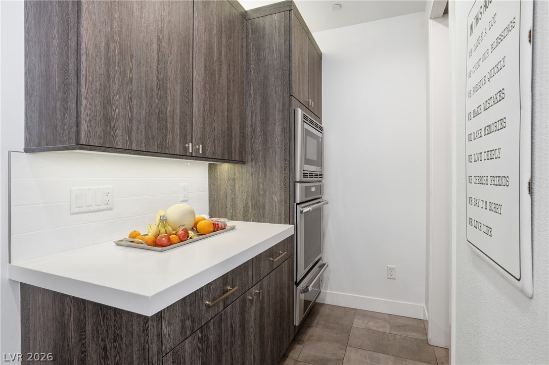 2211 Overlook Canyon Lane