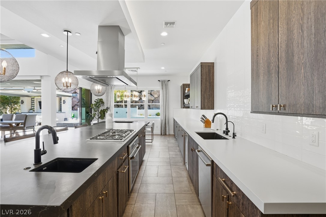 2211 Overlook Canyon Lane