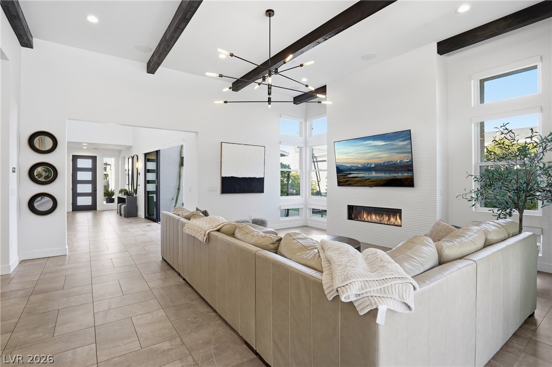 2211 Overlook Canyon Lane