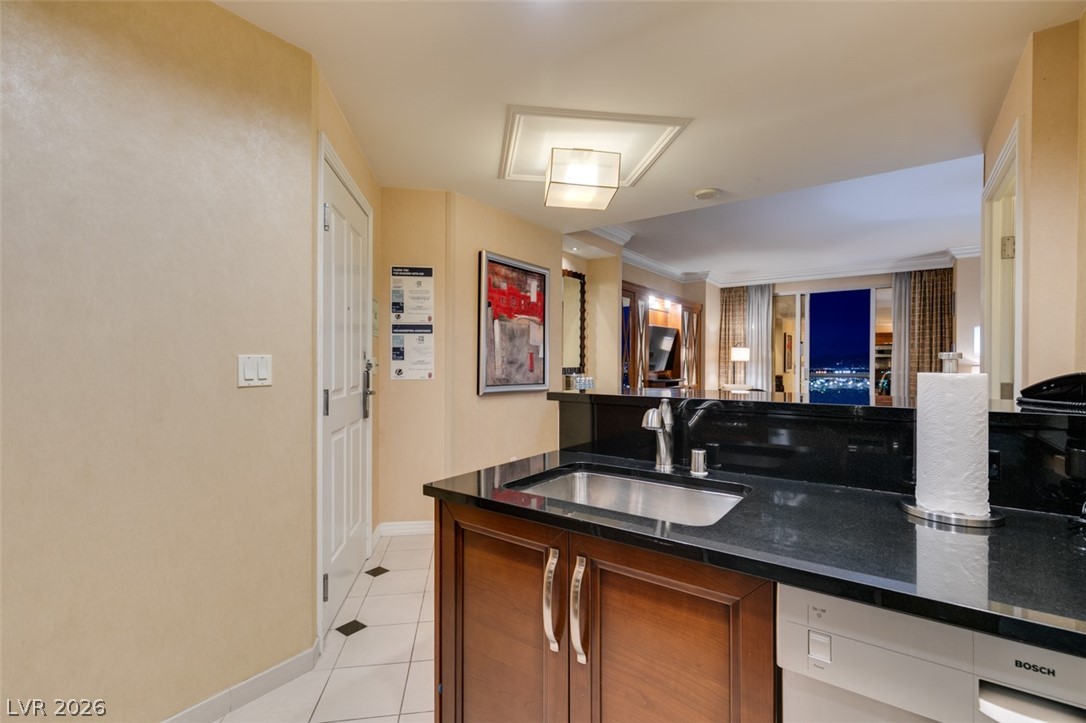 145 East HARMON Avenue 2102