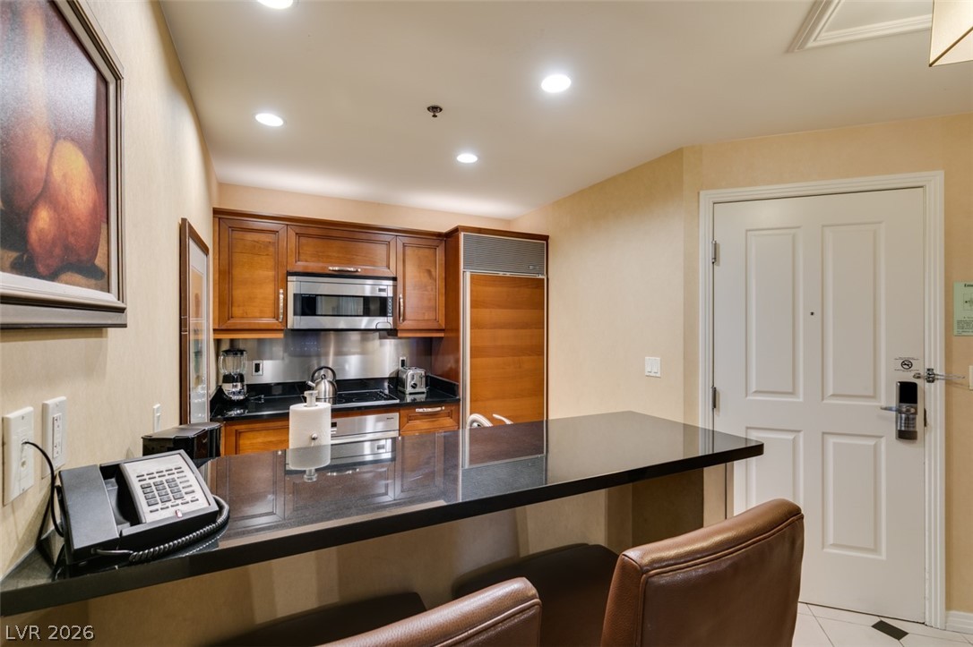 145 East HARMON Avenue 2102