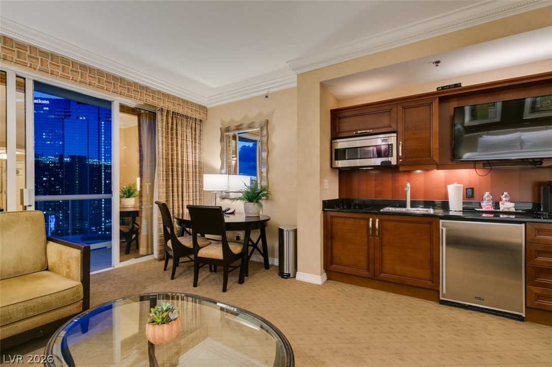 145 East HARMON Avenue 2015