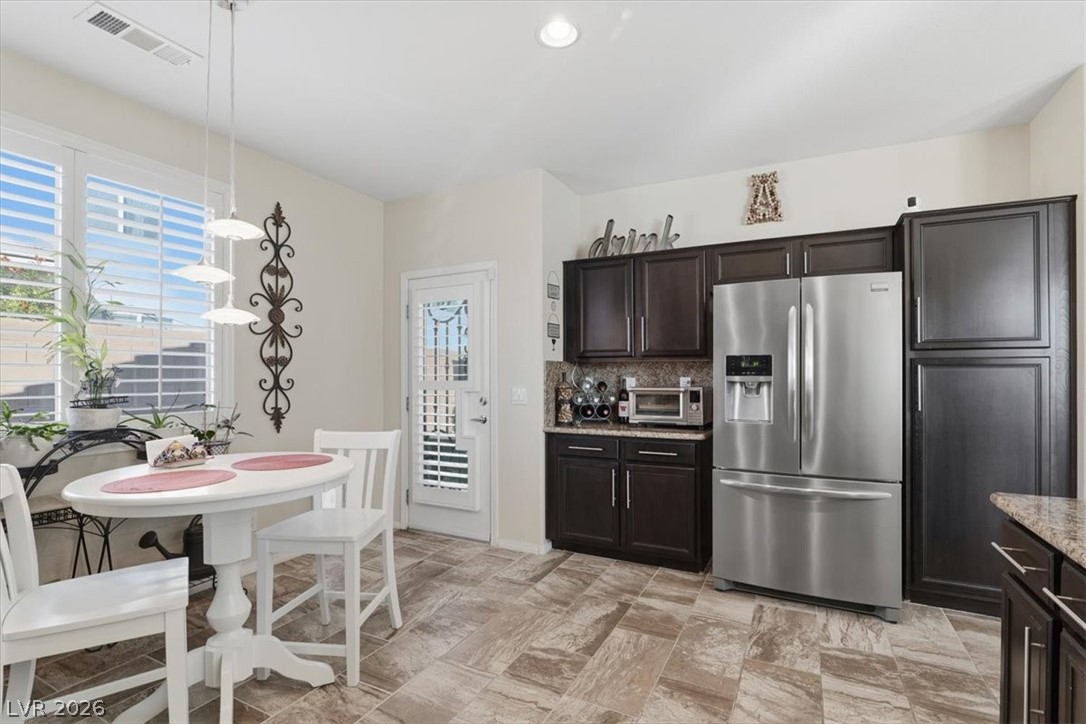 10668 Mount Jefferson Avenue