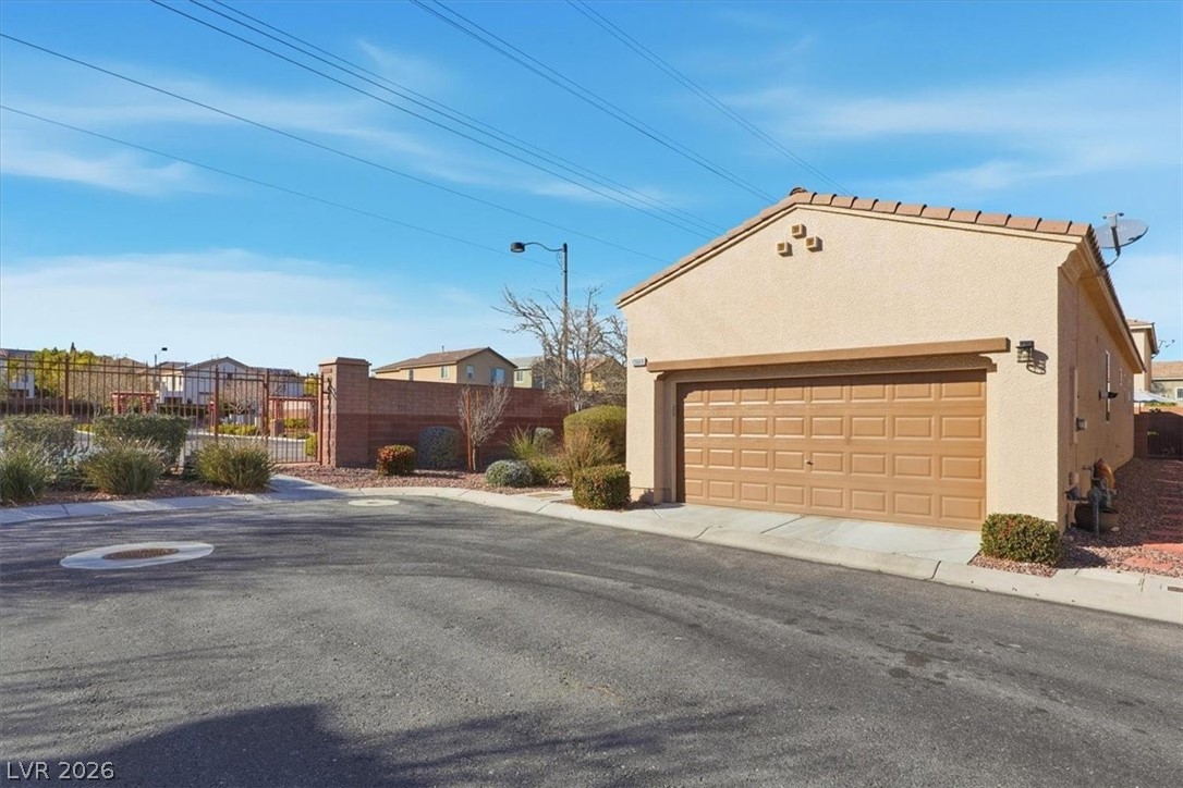 10668 Mount Jefferson Avenue