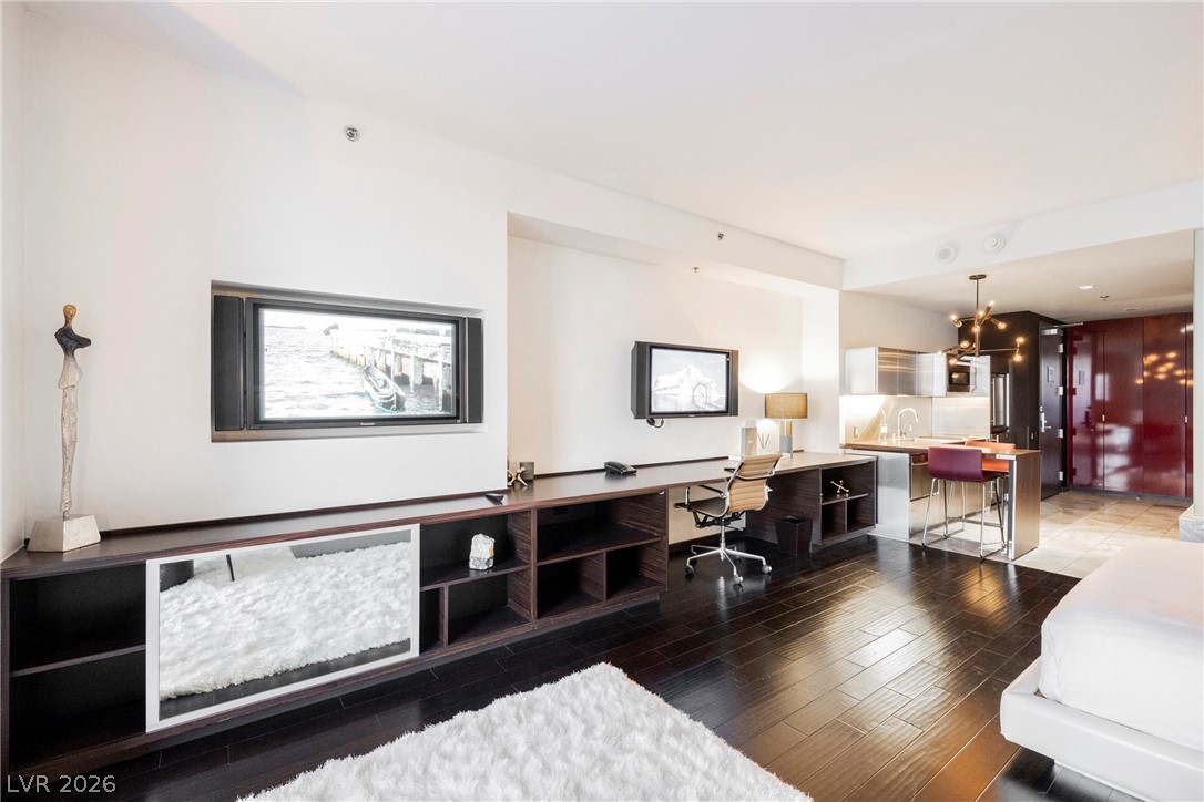 4381 West Flamingo Road 28316