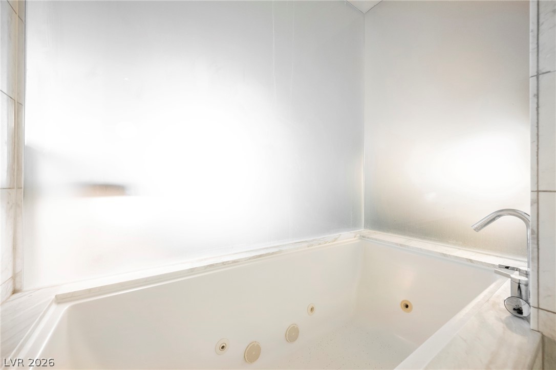 4381 West Flamingo Road 28316