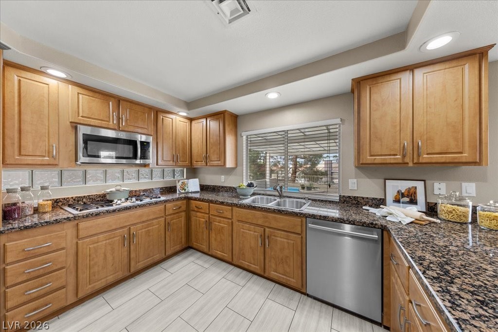 2816 Via Florentine Street