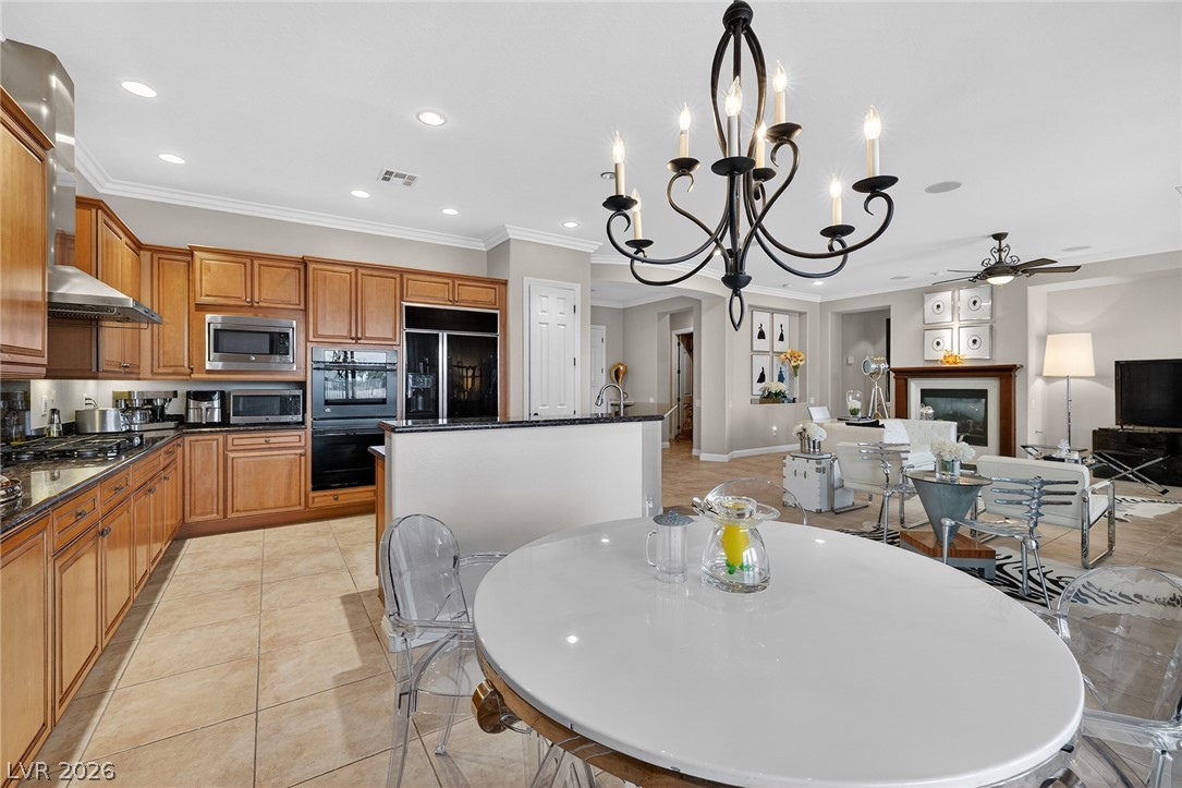 7424 Redbreast Court