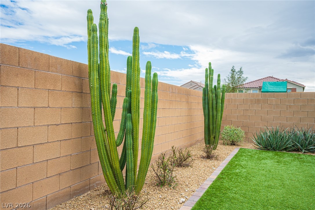 8114 Skye Glen Street