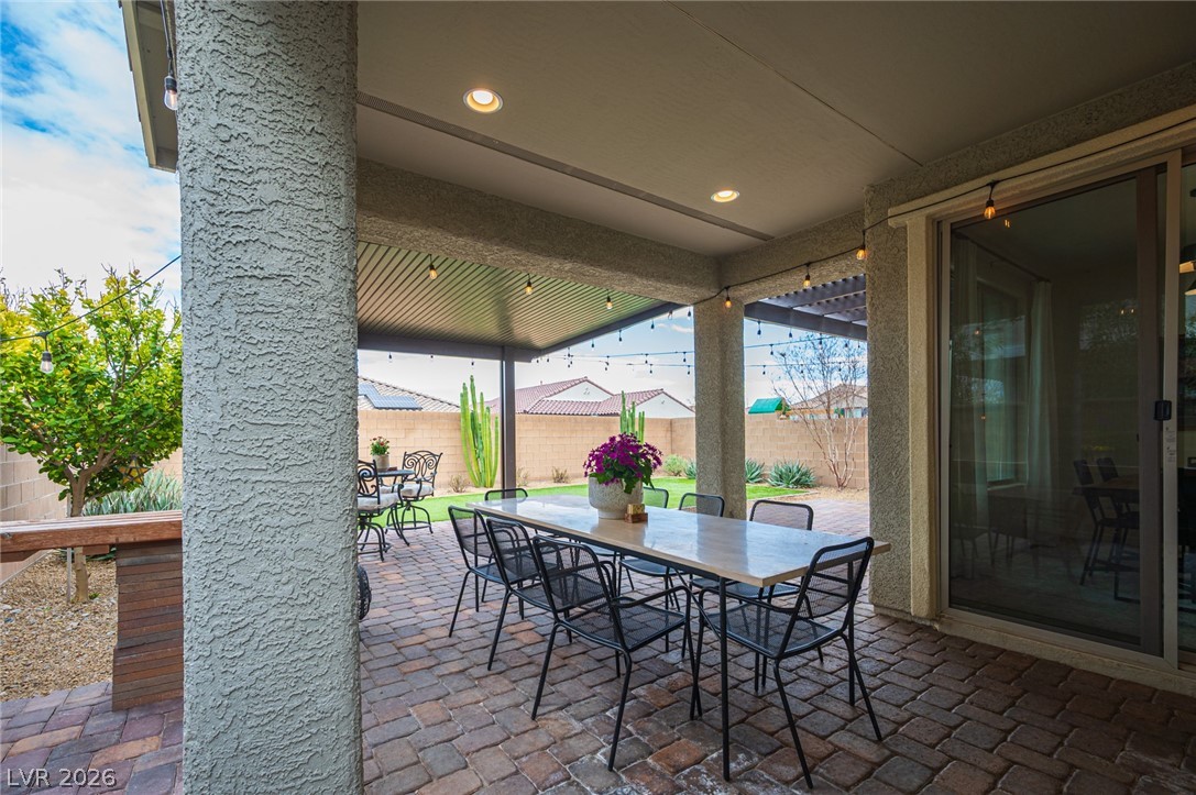 8114 Skye Glen Street