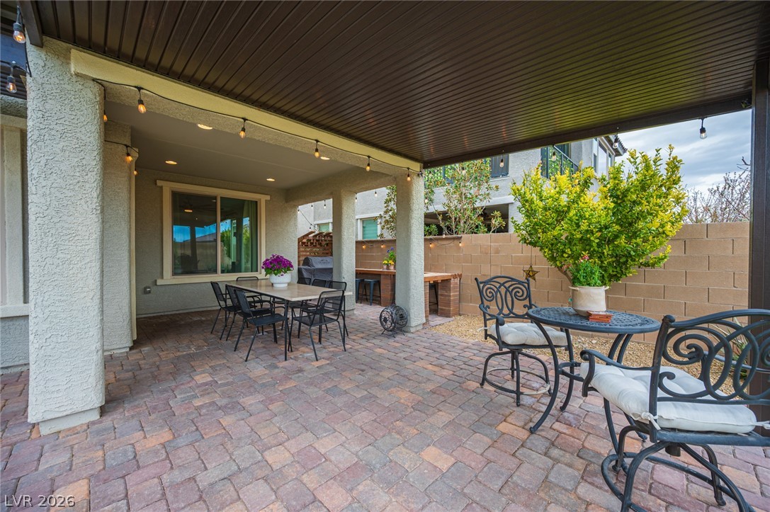 8114 Skye Glen Street