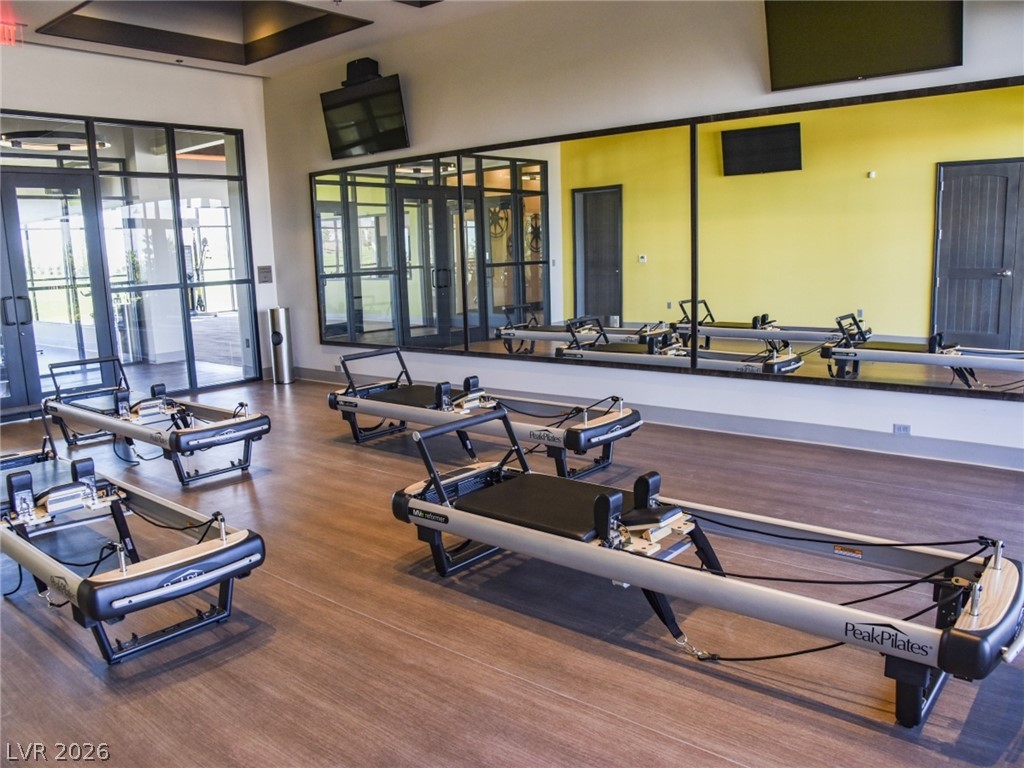 8114 Skye Glen Street