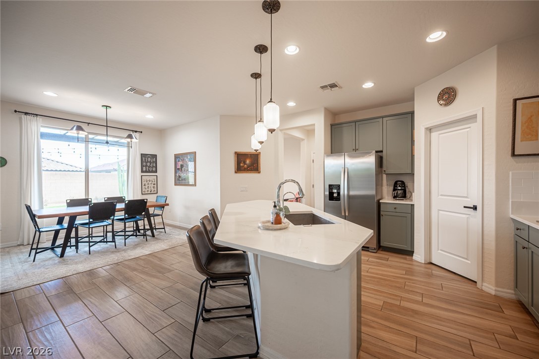 8114 Skye Glen Street