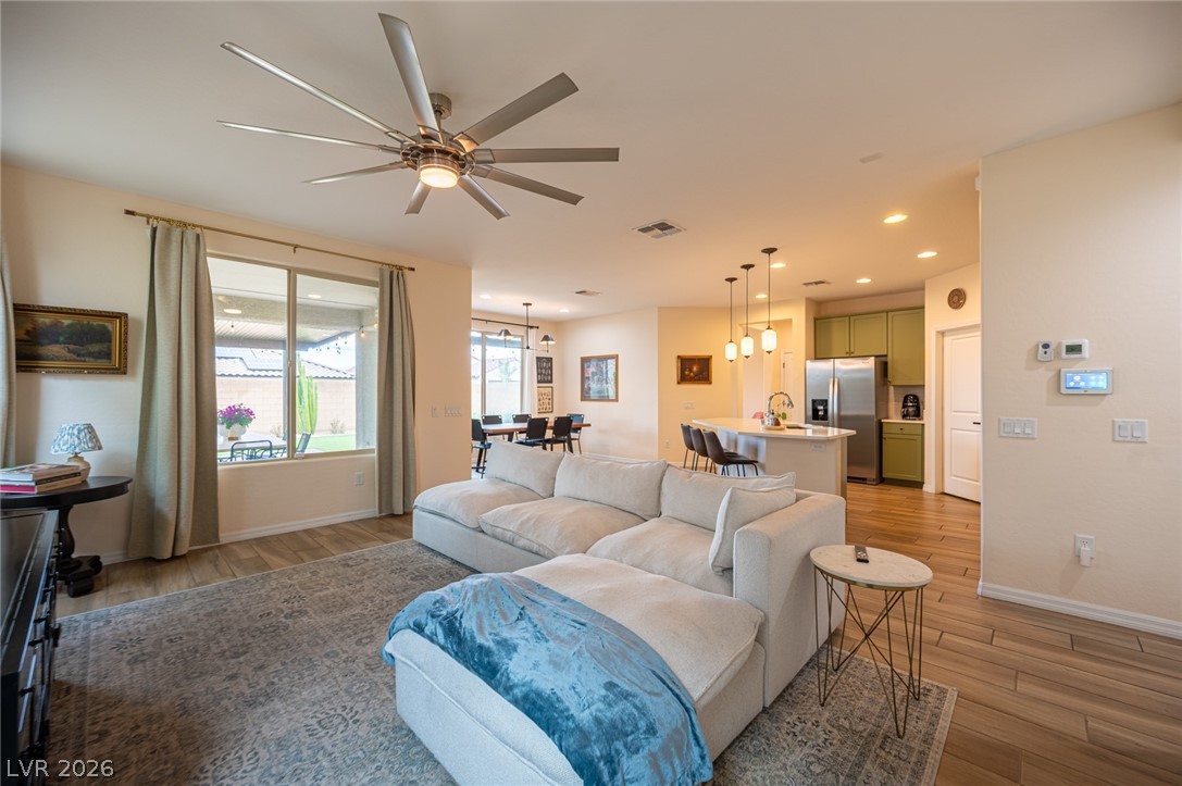 8114 Skye Glen Street