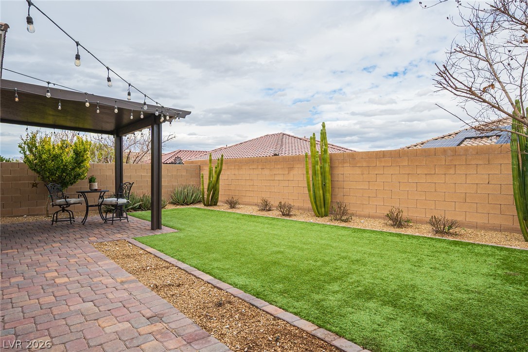 8114 Skye Glen Street