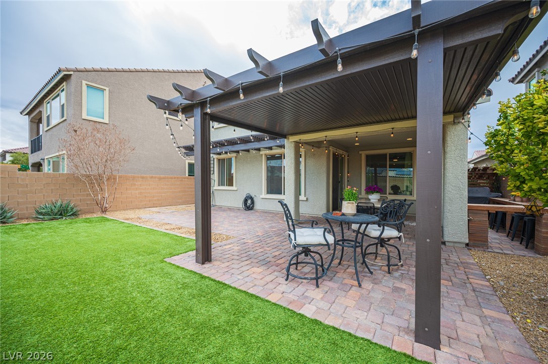 8114 Skye Glen Street