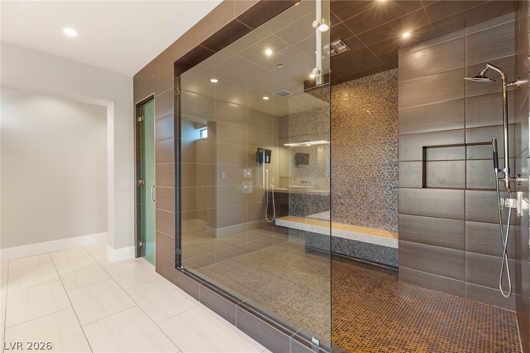 586 Lairmont Place