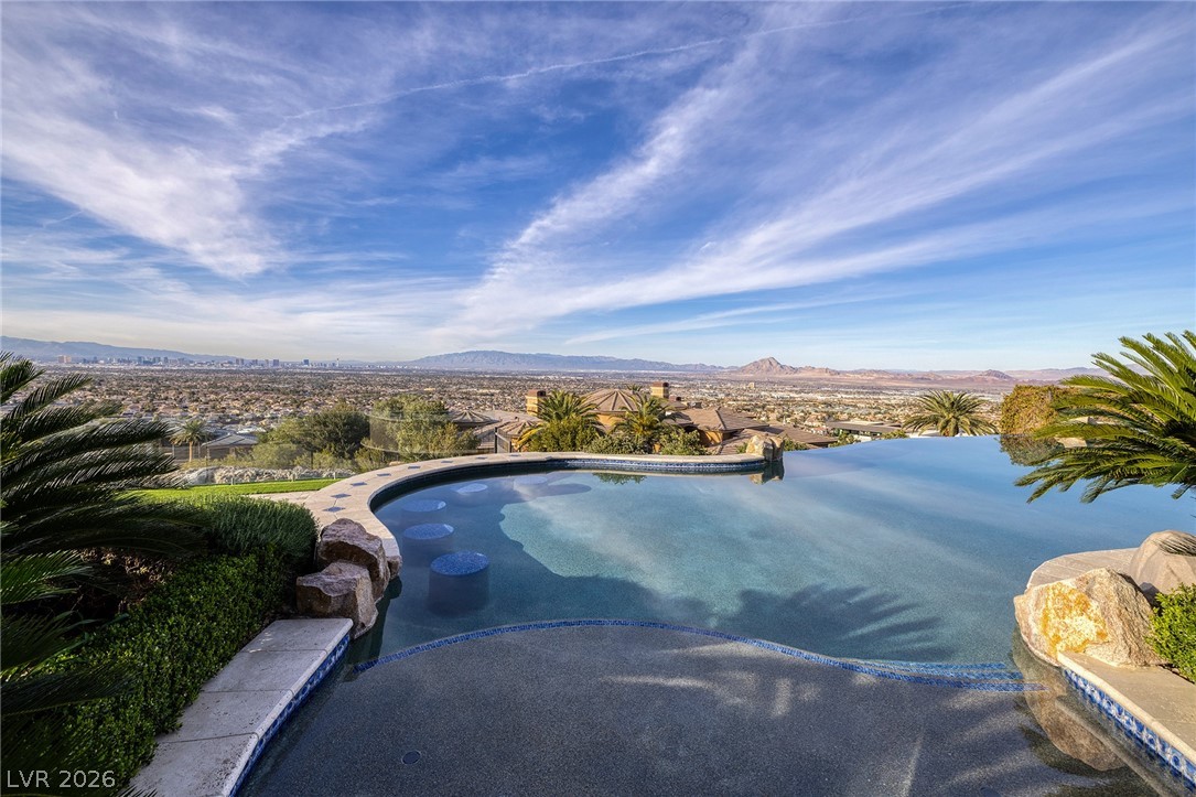 472 Saint Moritz Drive