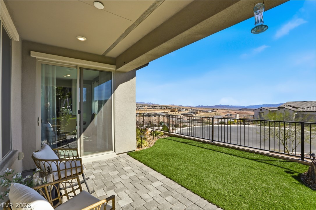 100 Stone Bluff Lane