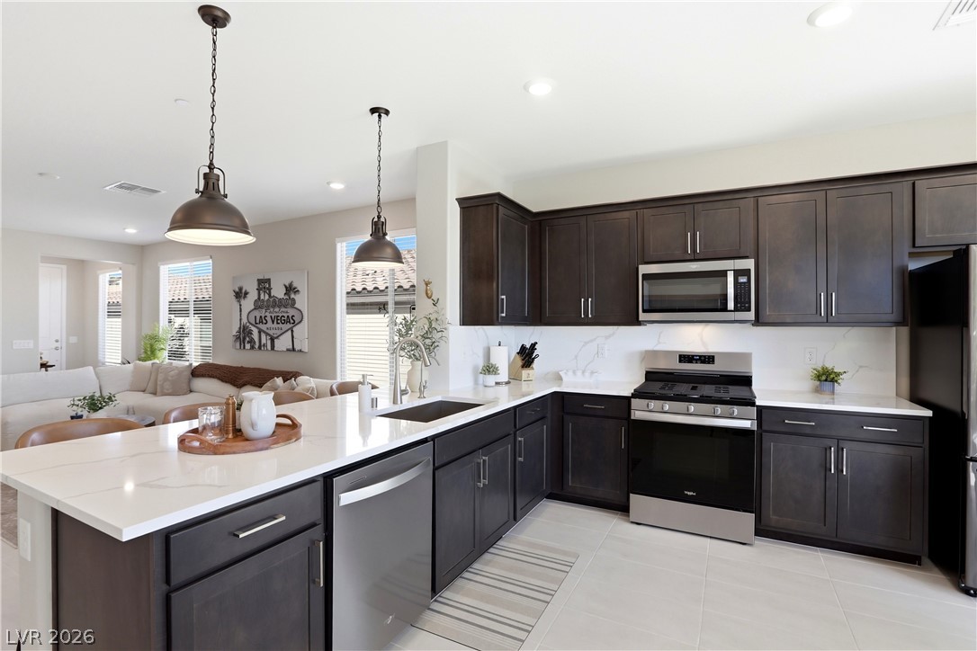 100 Stone Bluff Lane