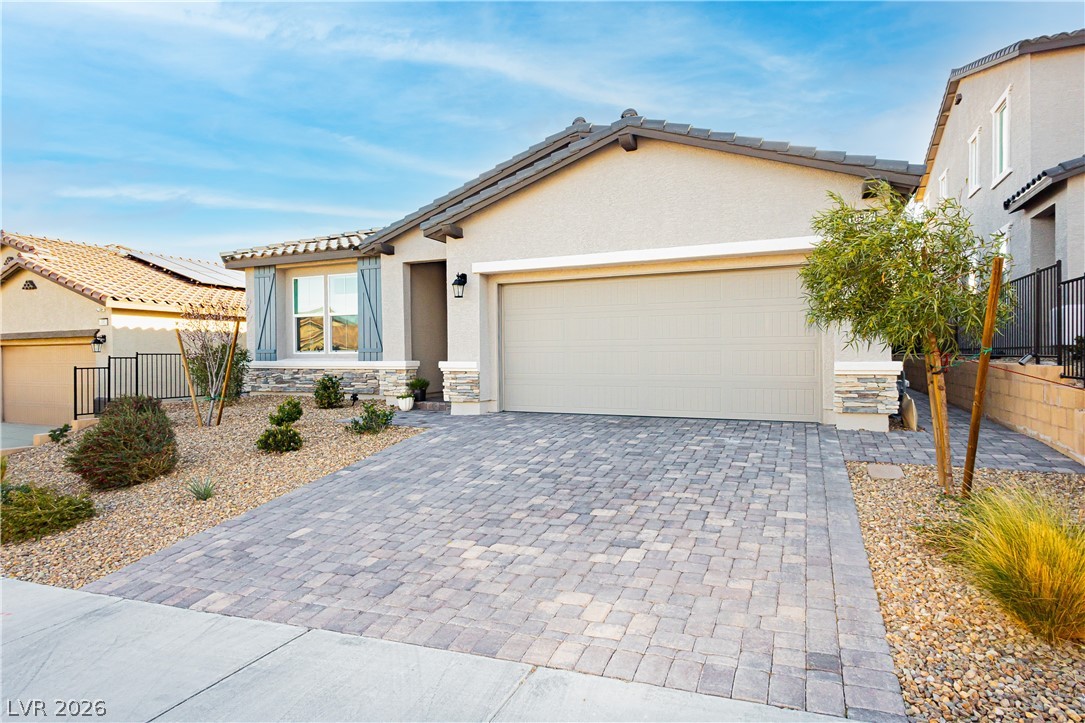 10957 Parsley Avenue