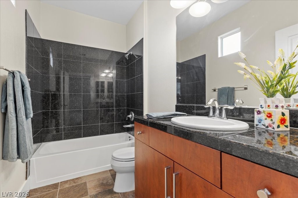 9050 West Tropicana Avenue 1170