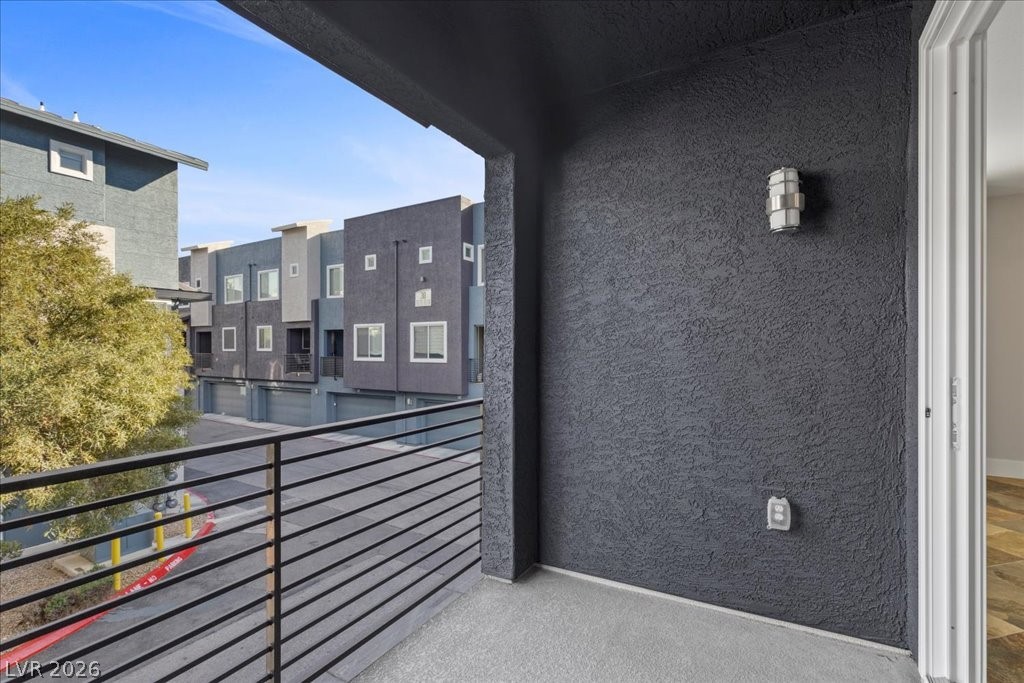 9050 West Tropicana Avenue 1170