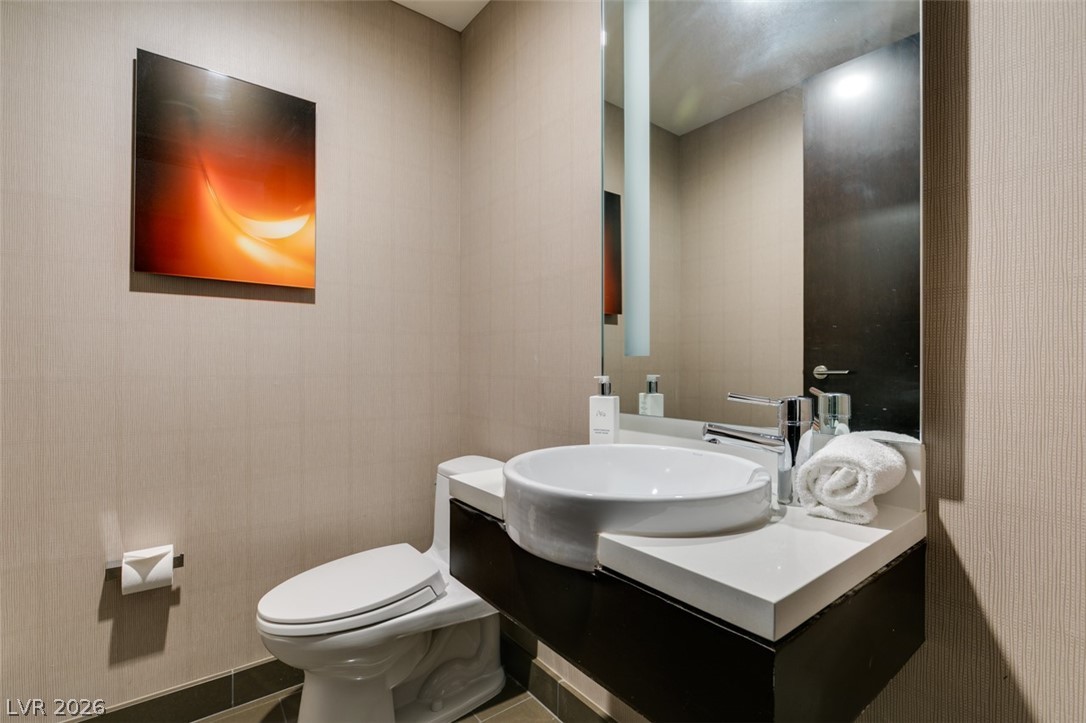 2600 West Harmon Avenue 37010