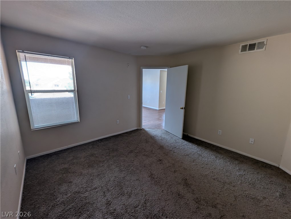 1150 North Buffalo Drive 2015