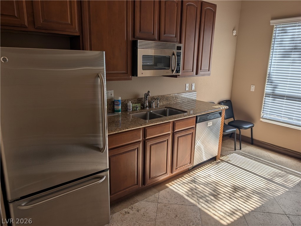 1150 North Buffalo Drive 2015