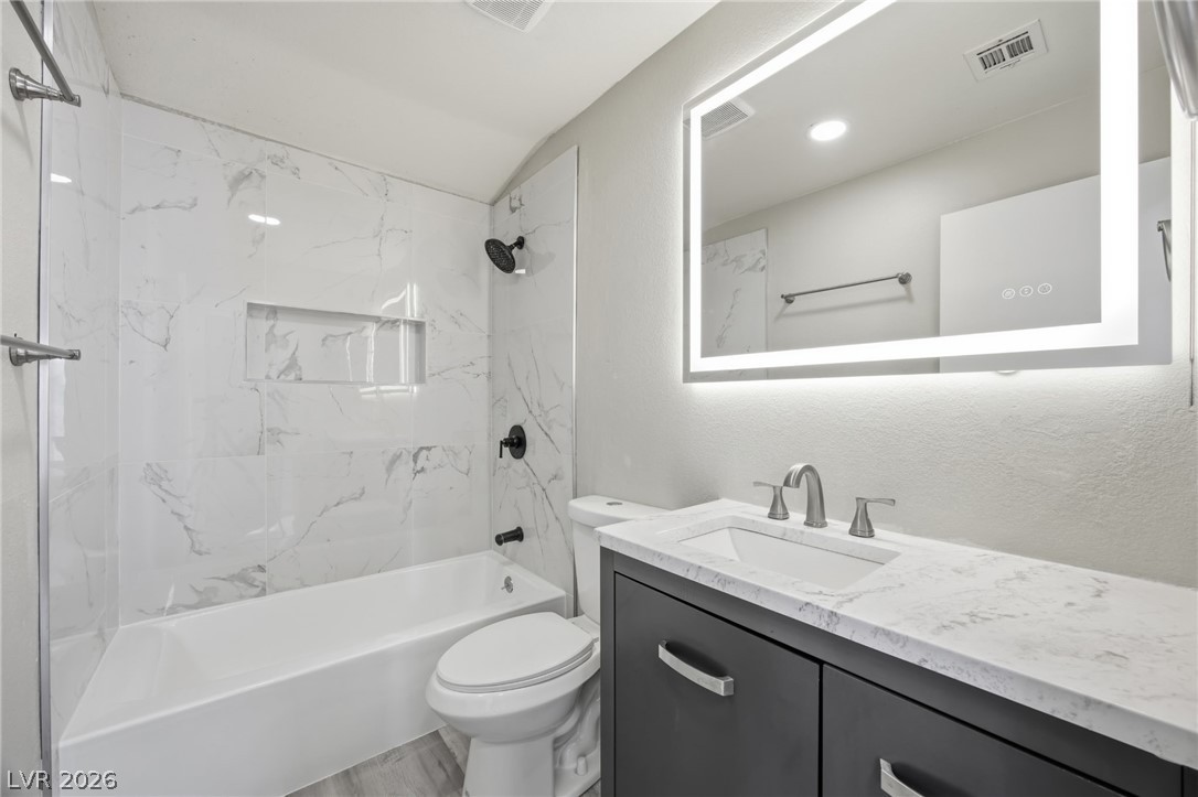 1601 Golden Glen Court