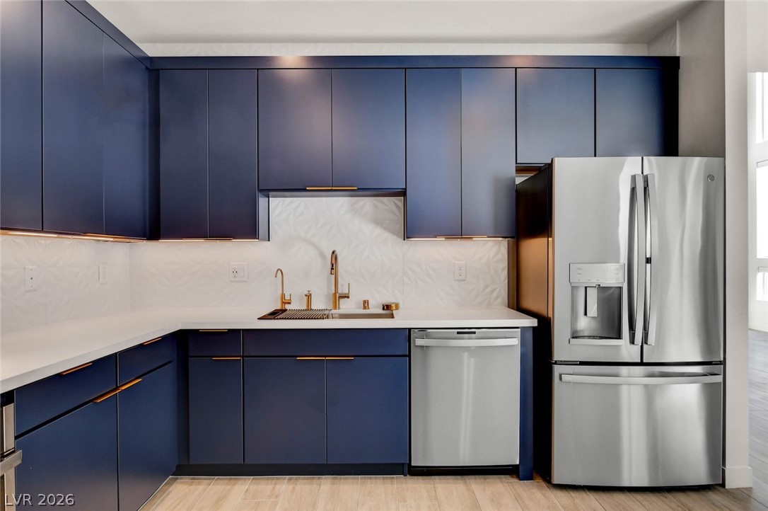 643 Angel Aura Street