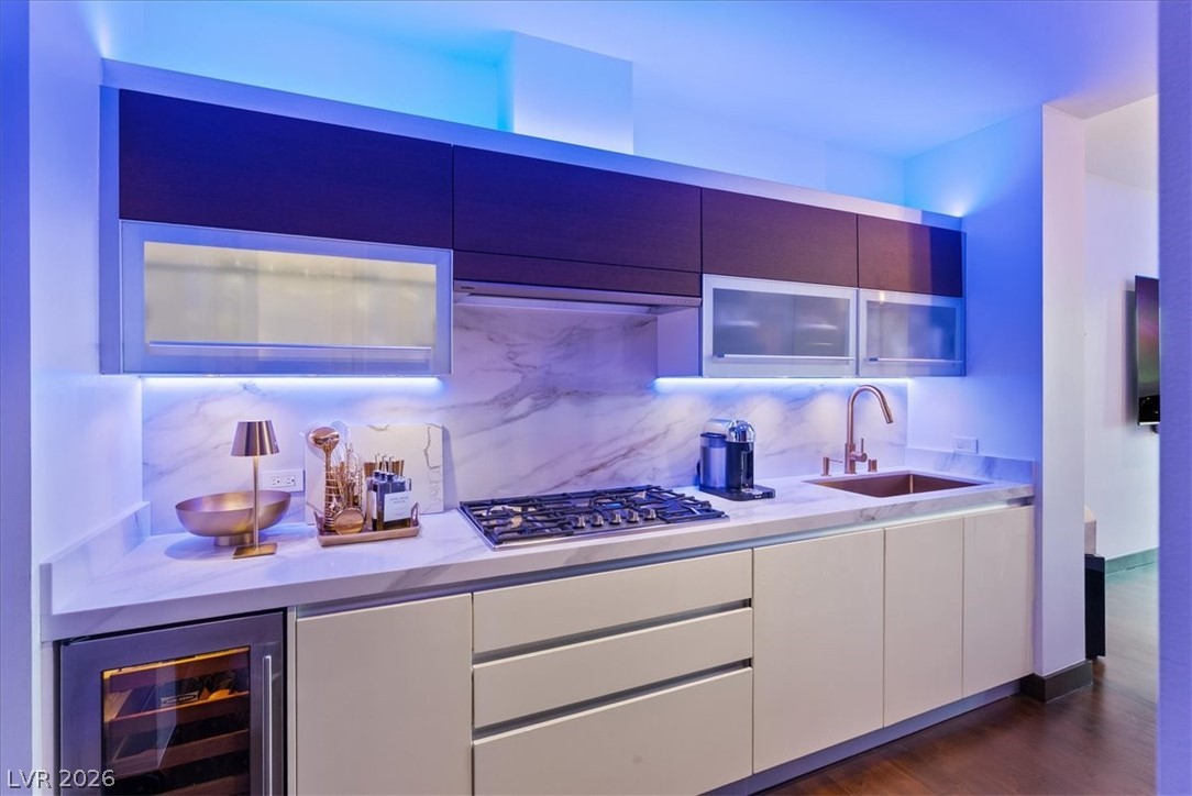 3750 Las Vegas Boulevard 2911