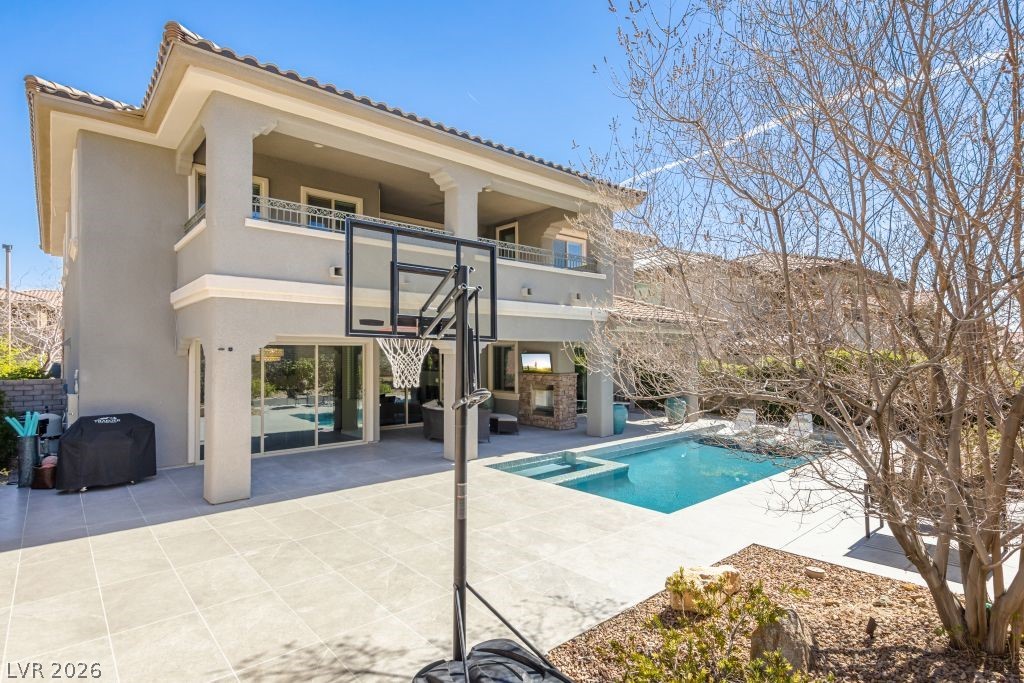 295 Oakrun Court