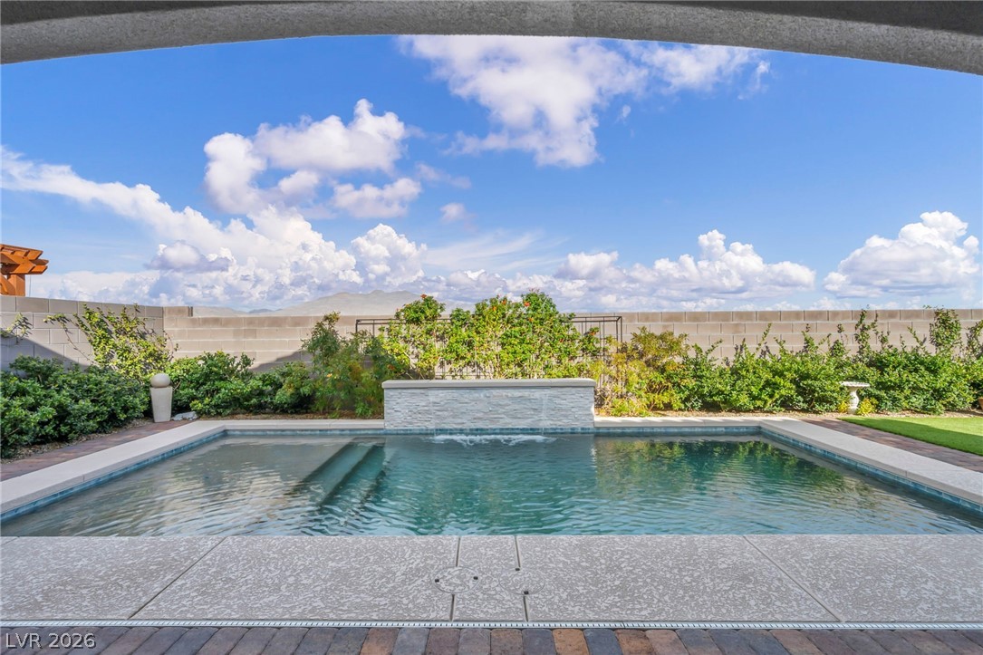 10170 Zeta Tucana Street