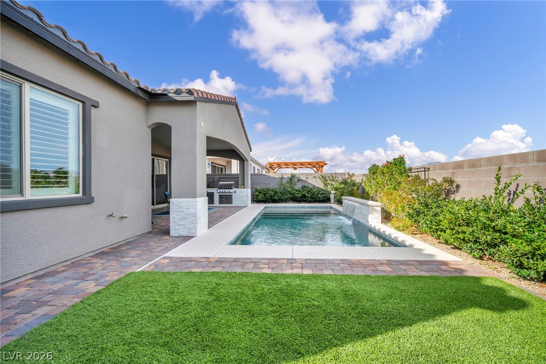 10170 Zeta Tucana Street