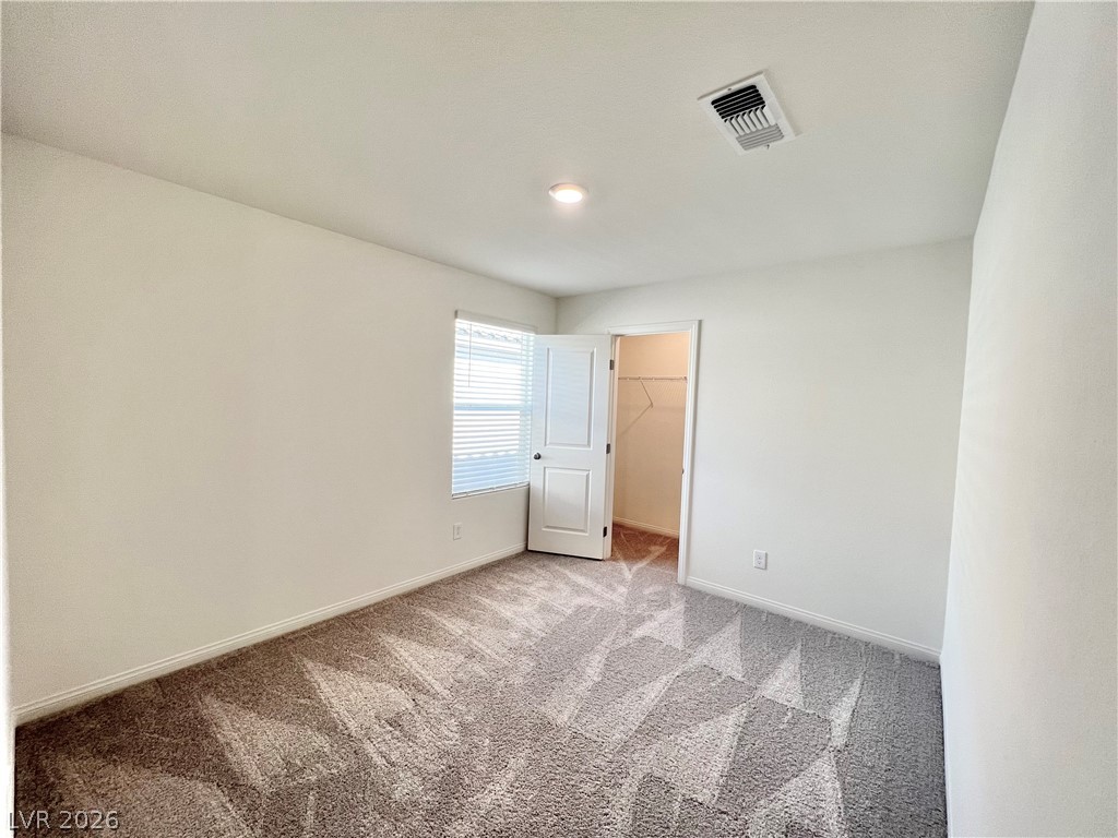 8646 Valley Village Street
