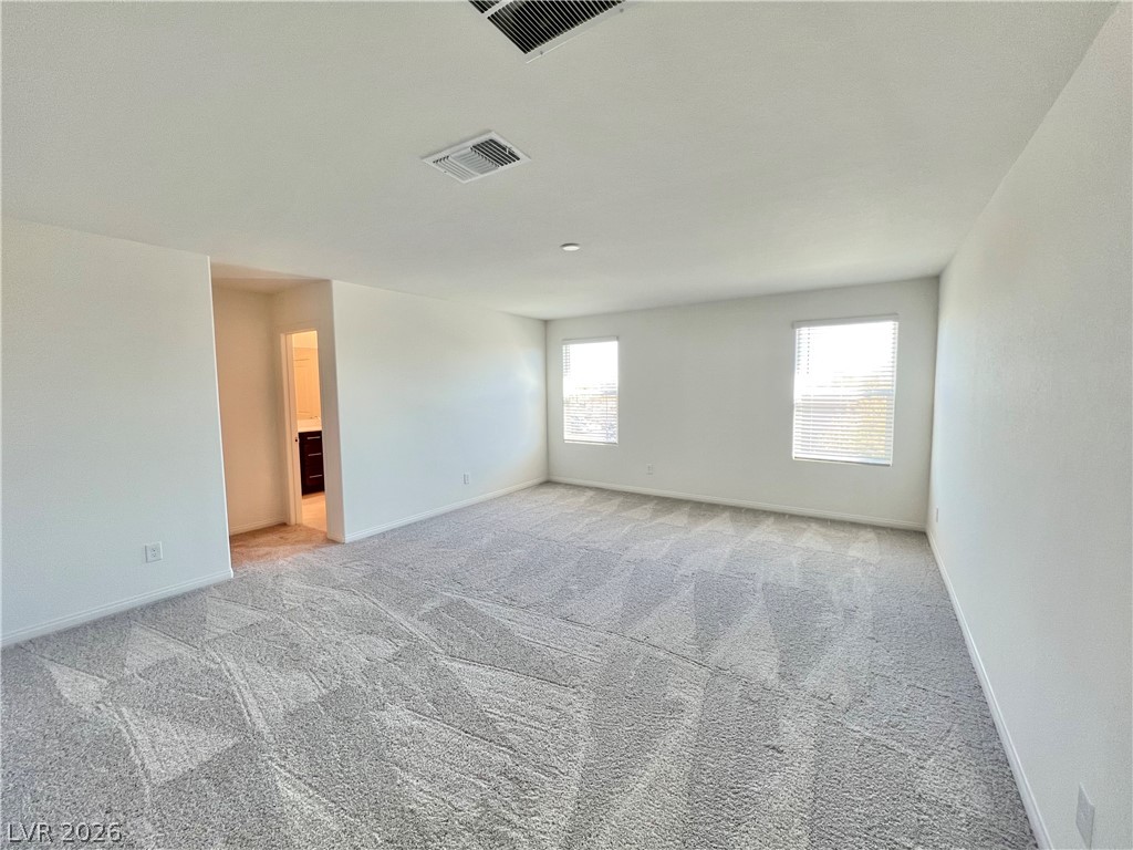 8646 Valley Village Street